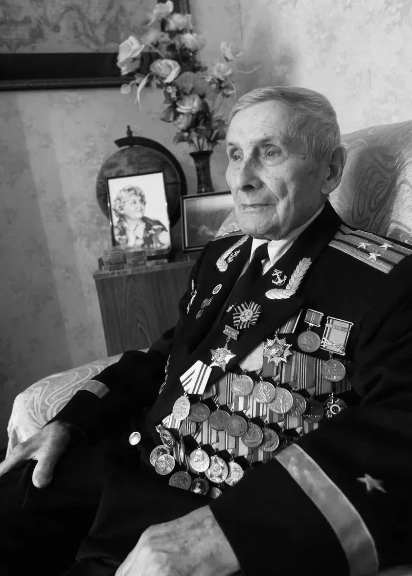 На 99-м году жизни скончался ветеран Великой Отечественной войны Дмитрий Тимофеевич Лукаш. 

Он роди