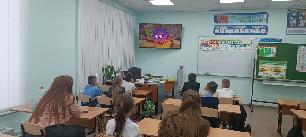 С 01 февраля в нашей школе проходит месячник пожарной безопасности. В рамках месячника ...
