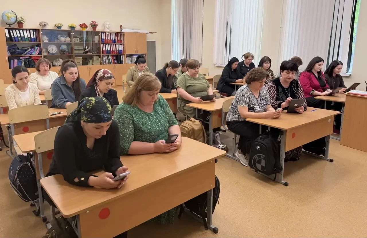 13 мая учителя начальных классов лицея приняли участие во Всероссийском проекте «Диктант здоровья-20