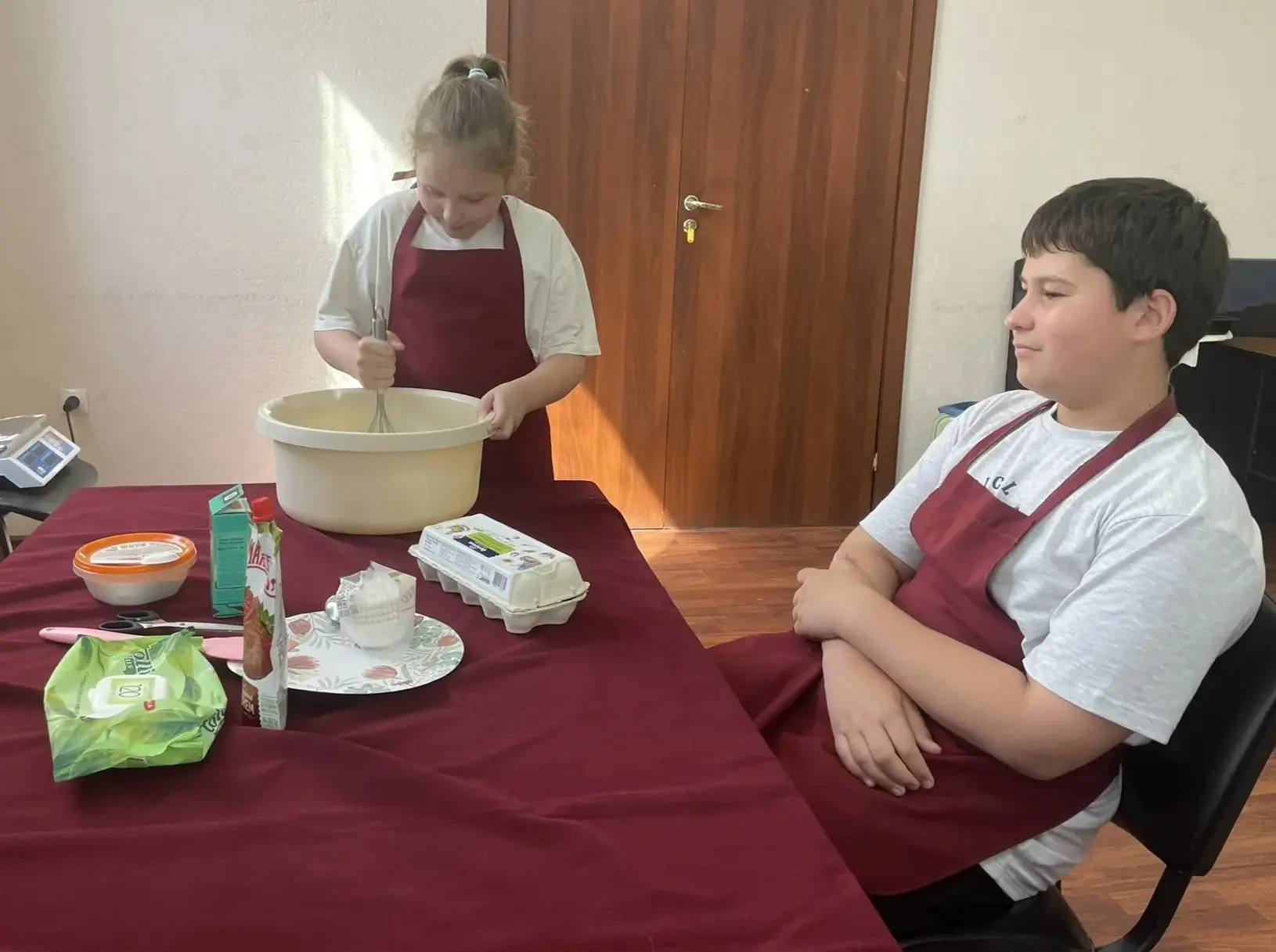 💥 В Доме культуры им. А.А. Косякова прошёл кулинарный мастер-класс. 


🧁 Ребята самостоятельно под