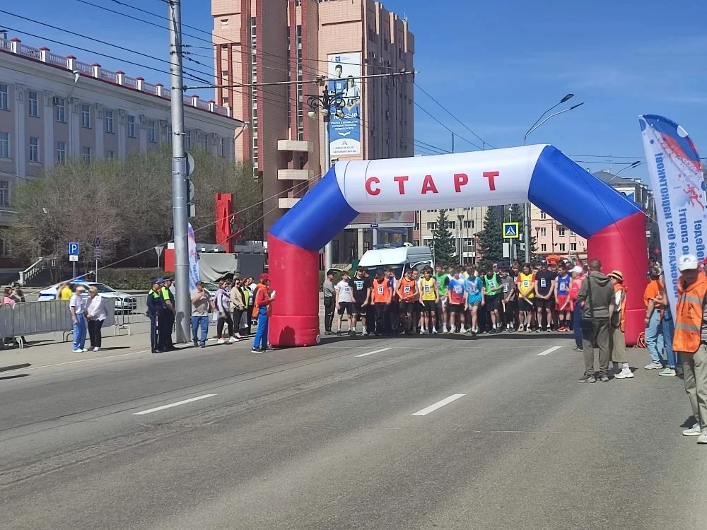 🏃‍♂️ Наши ученики снова в деле! Традиционно рванули вперёд на первомайском забеге — скорость, азарт 