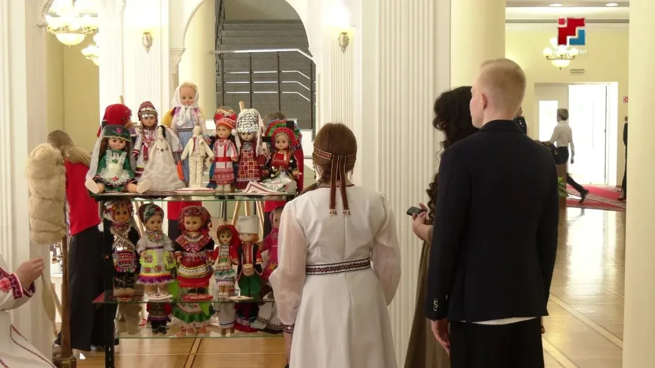 🤝 В Марий Эл представили «Богатство финно-угорских народов». В Йошкар-Оле стартовал 13...