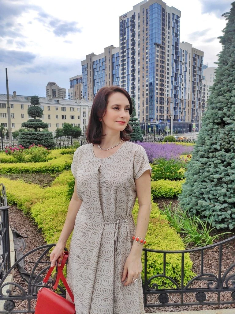 💃 Лёгкое платье из струящегося льна в сочетании с вискозой .