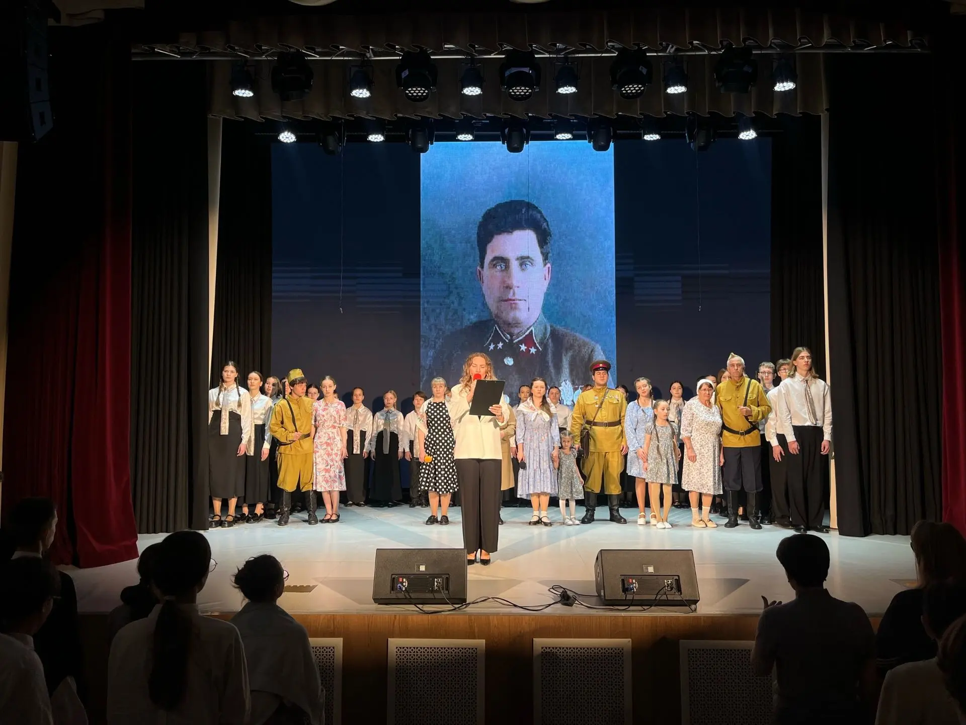 🎭 История, культура и память: встреча в рамках программы «Культура для школьников»