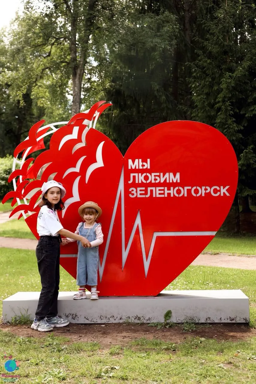 Хотите проводить лето на берегу Финского залива? Осталось всего 2 места! ☀️