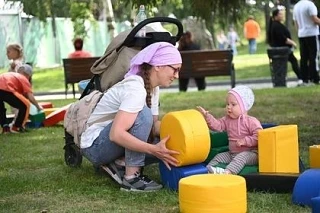 В Госдуме предложили запретить увольнять женщин, воспитывающих детей до 8 лет.

Авторы инициативы сч