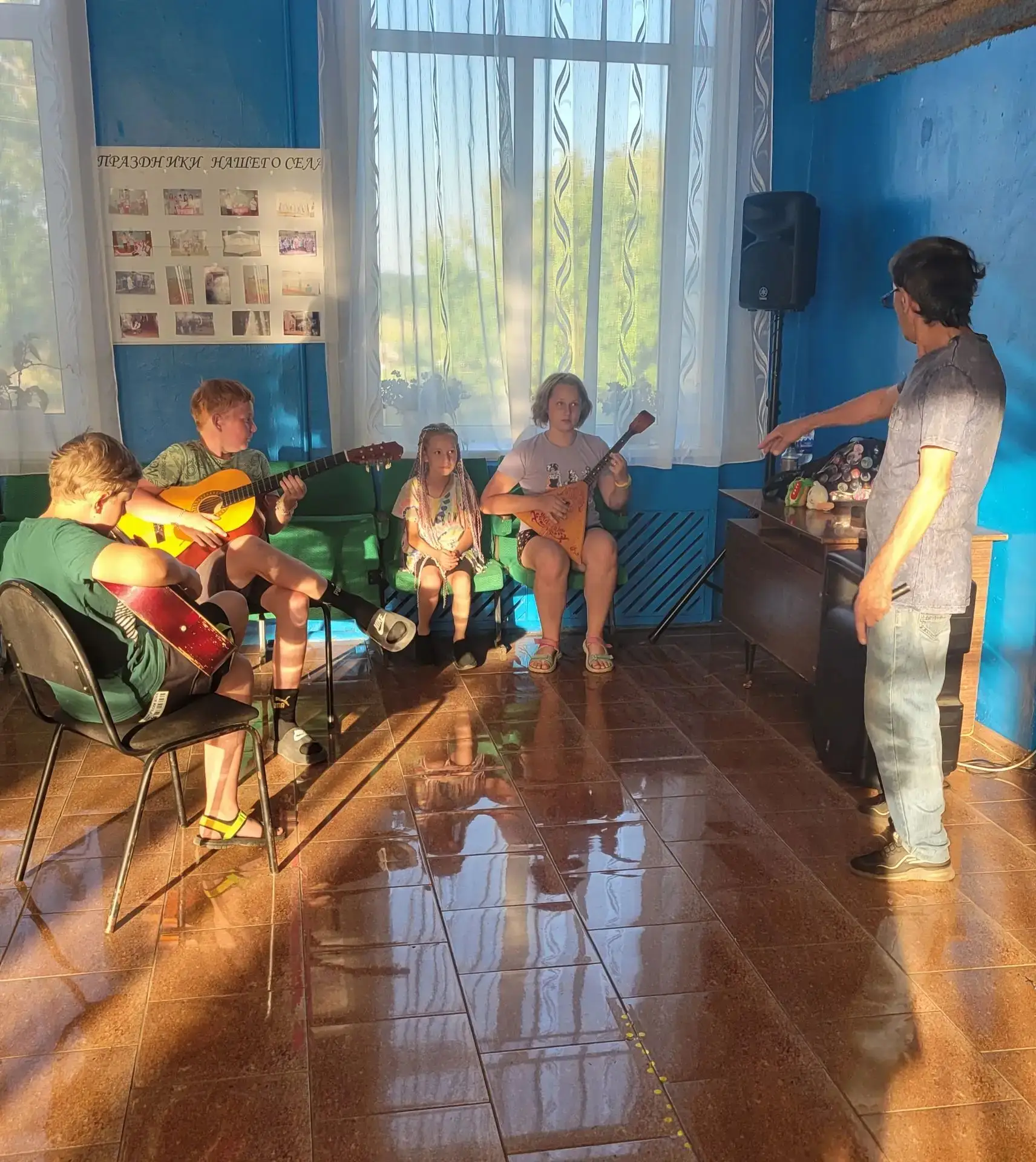 🎉 Творческое путешествие: когда живопись встречается с музыкой! 🎉