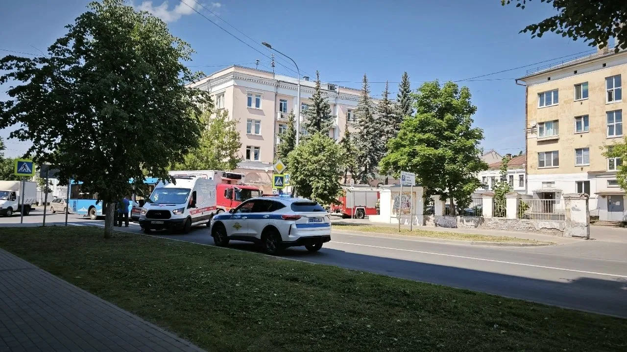 ДТП с автобусом произошло в центре Твери
Есть предварительные данные об одном пострадавшем