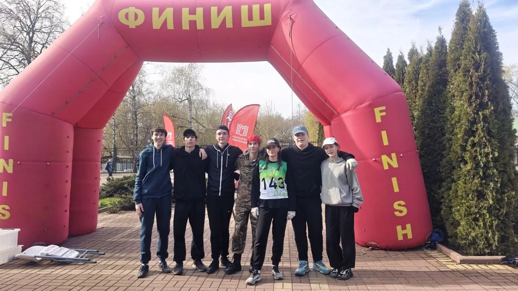 🚒 Соревнования «Школа безопасности»: наши ребята в деле!  🌟 25 апреля, в парке «Фили» состоялся межр
