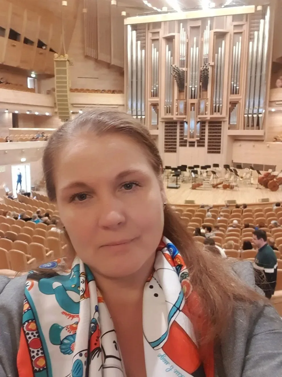В последнее время у меня появился очень странный интерес - органная музыка. 

В Международном доме м