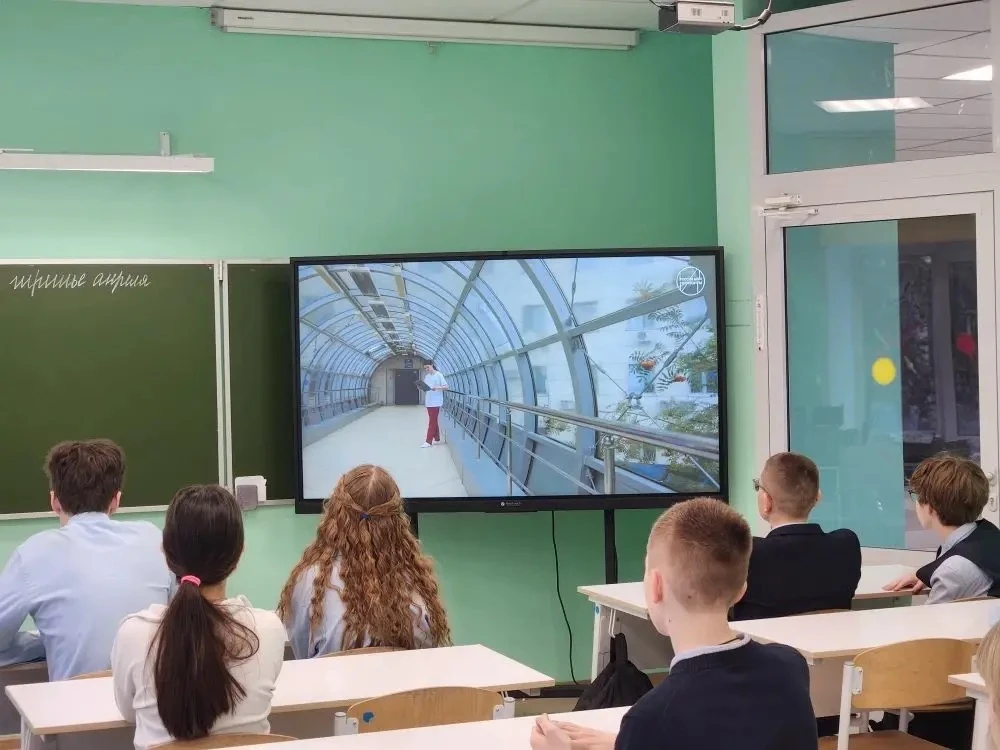🌍 Россия здоровая: пробуем профессию на вкус!  🚀 Сегодня в рамках курса «Россия — мои горизонты» про