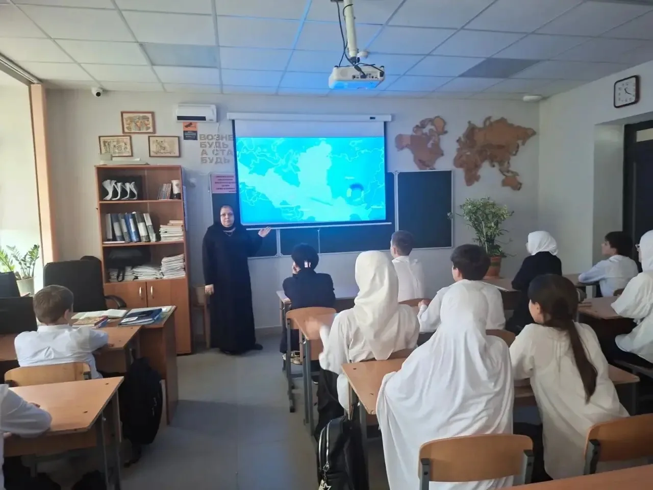 В рамках реализации Всероссийской просветительской эстафеты «Рациональное потребление» в нашей гимна