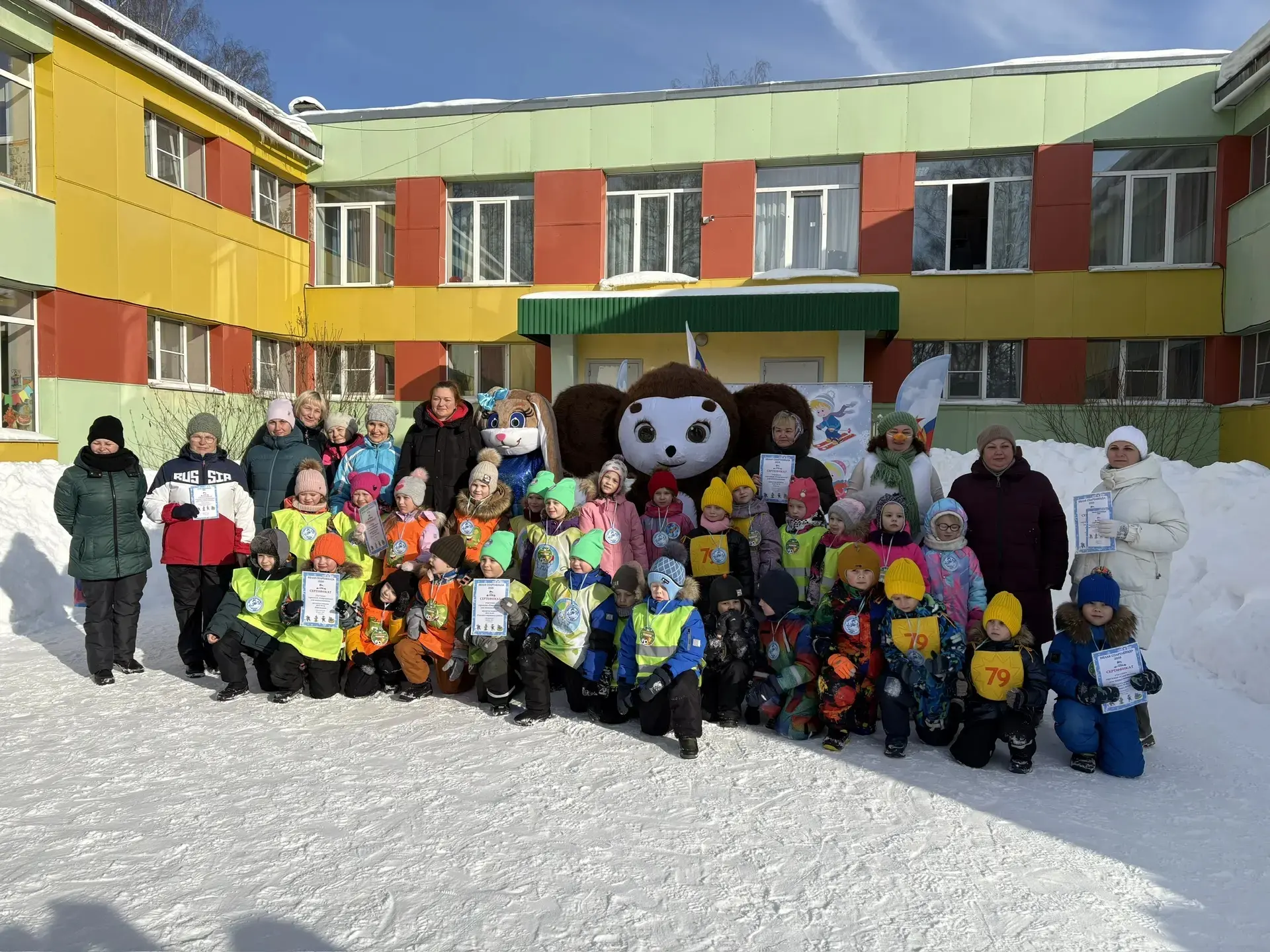 БЕЛАЯ СПАРТАКИАДА 
Сегодня состоялось городское спортивное мероприятие «Белая спартакиада для дошкол