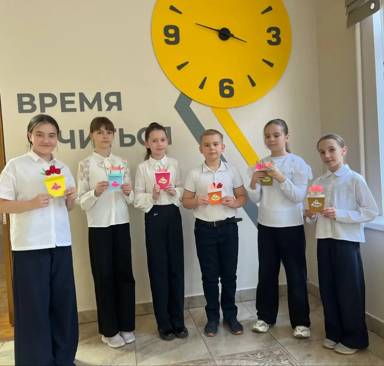 🌸В  нашей школе прошли замечательные классные часы , посвящённый Международному женскому дню.  ☀️Реб