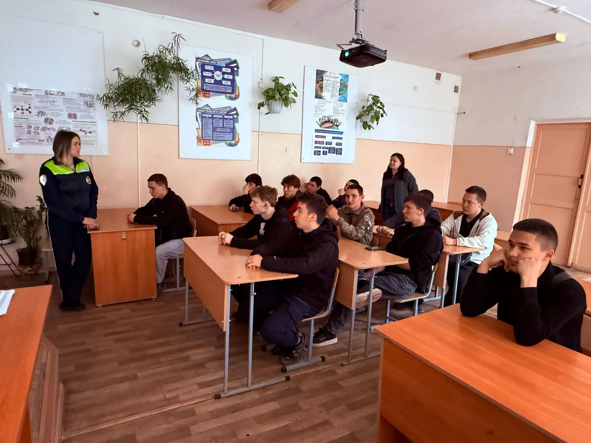 В рамках проведения Всероссийской просветительской акции "Неделя БезОпасности" для студ...