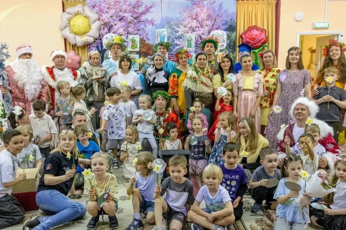 🎉 В рамках проведения «Недели театра в дошкольных группах»родители группы 7 «Старшая 1» подготовили 