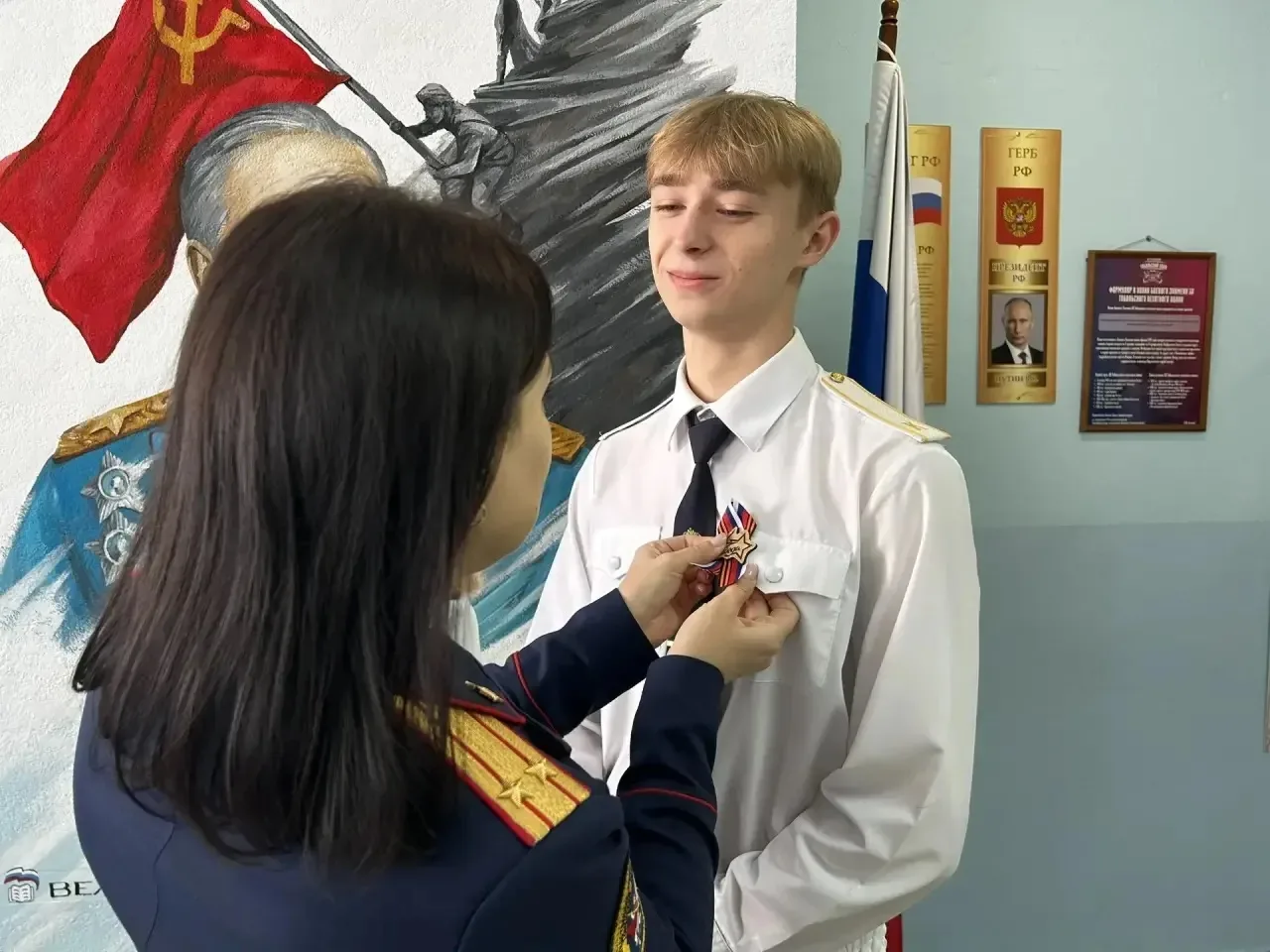 🇷🇺Классы под патронажем следственного комитета приняли участие в акции «Георгиевская ленточка»! Это 