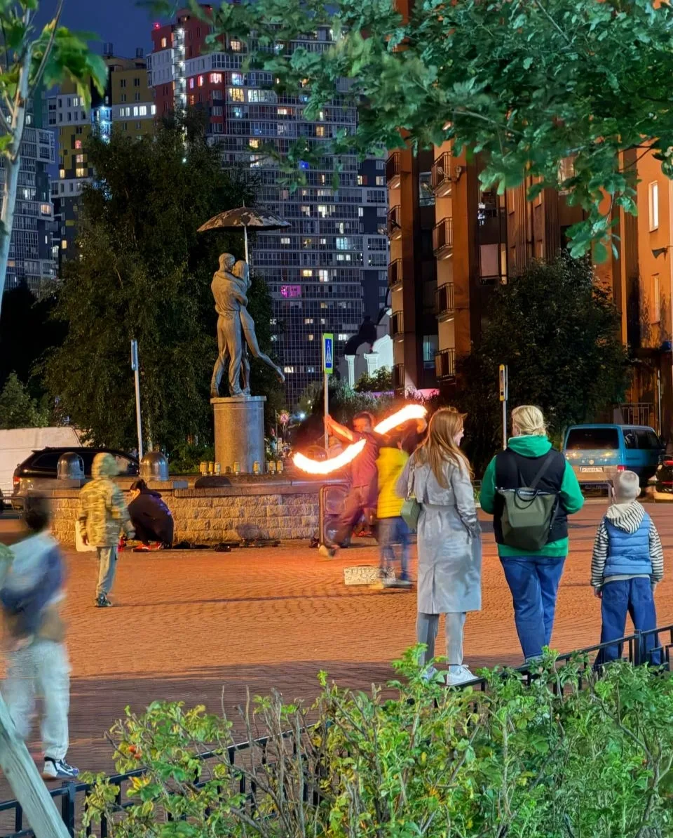 На Каштанке фаре шоу 🔥