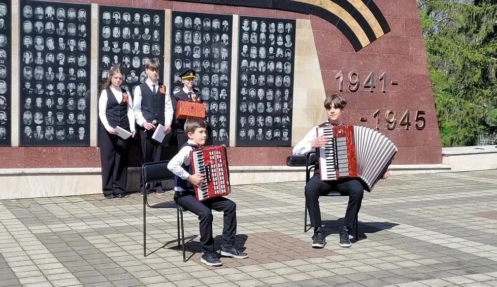 Сегодня заместитель председателя Думы города Пятигорска Семён Маршалкин вместе с депута...