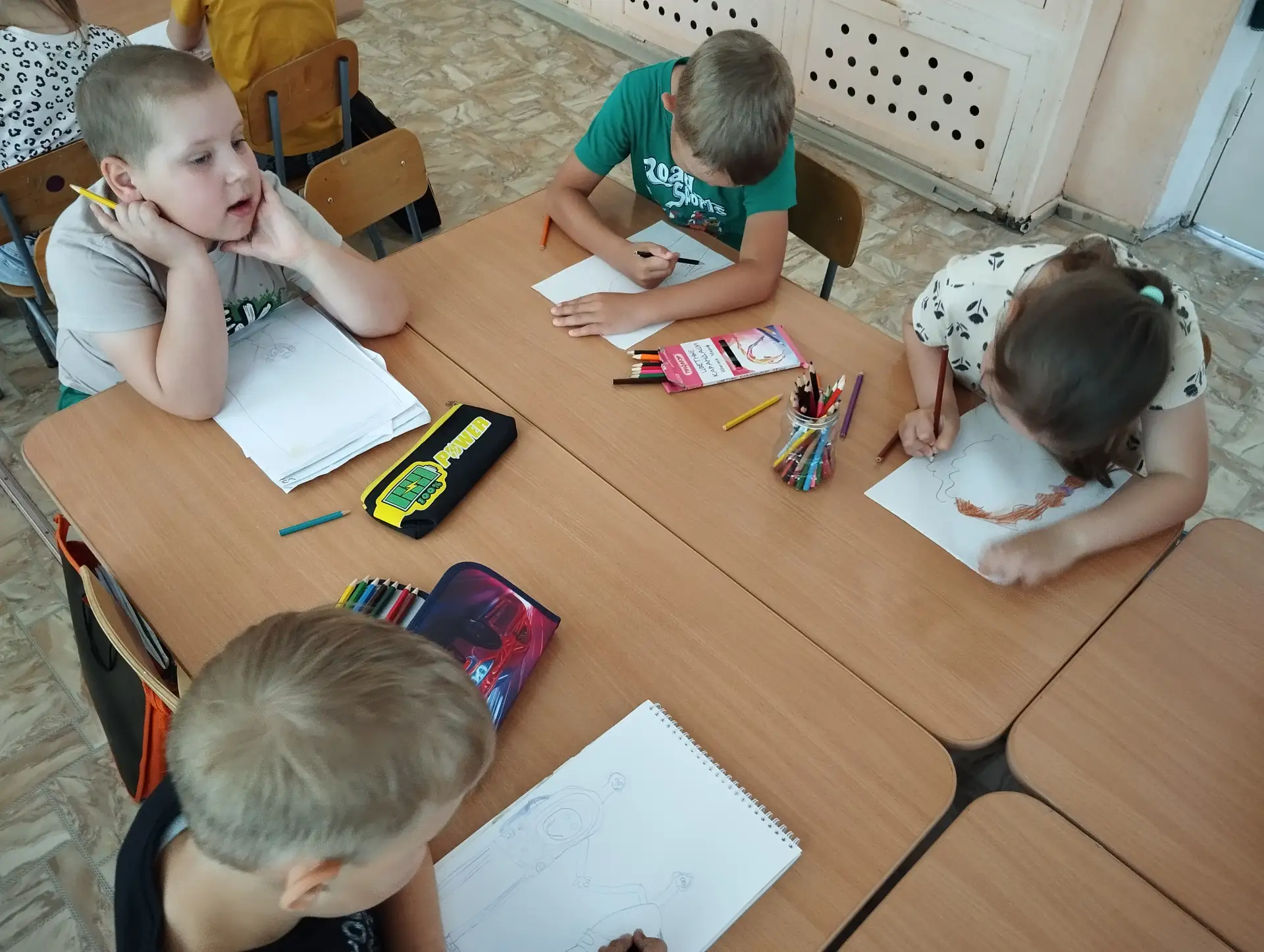 🤝Тематическая неделя "Дружба крепкая не сломается" в подготовительной группе началась ...