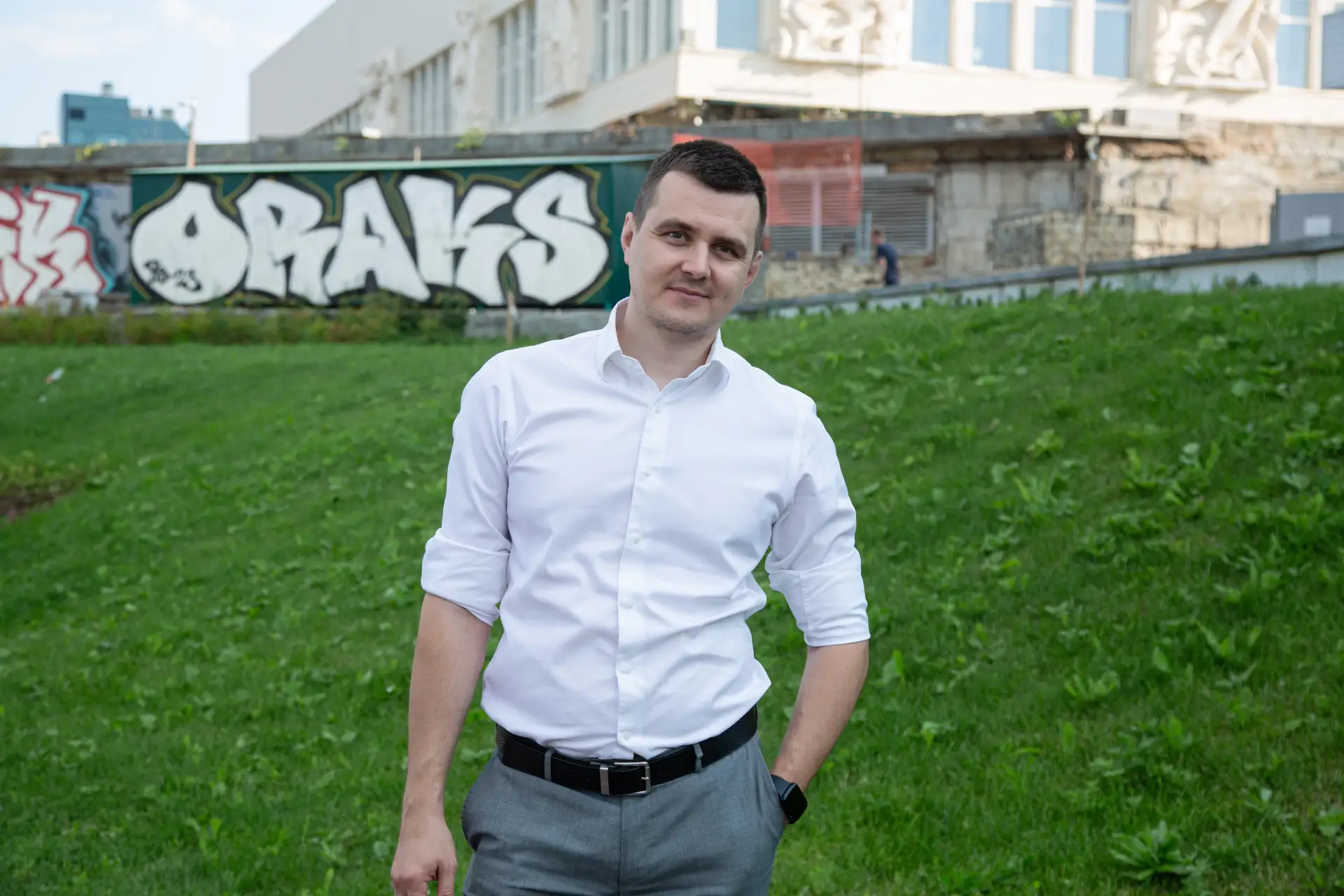 «Мне говорили, что социальные выплаты защищены — их никто не имеет права списать.»

Вам сказали прав