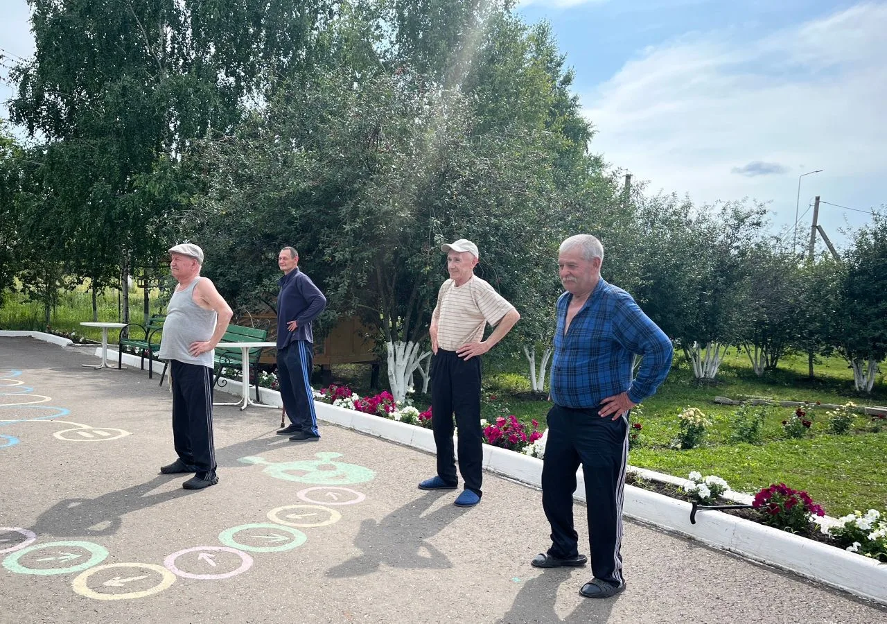 #АктивноеДолголетие
#ДневнаяЗанятость

🔆Сегодня в нашем доме прошла замечательная гимнастика! Мы со