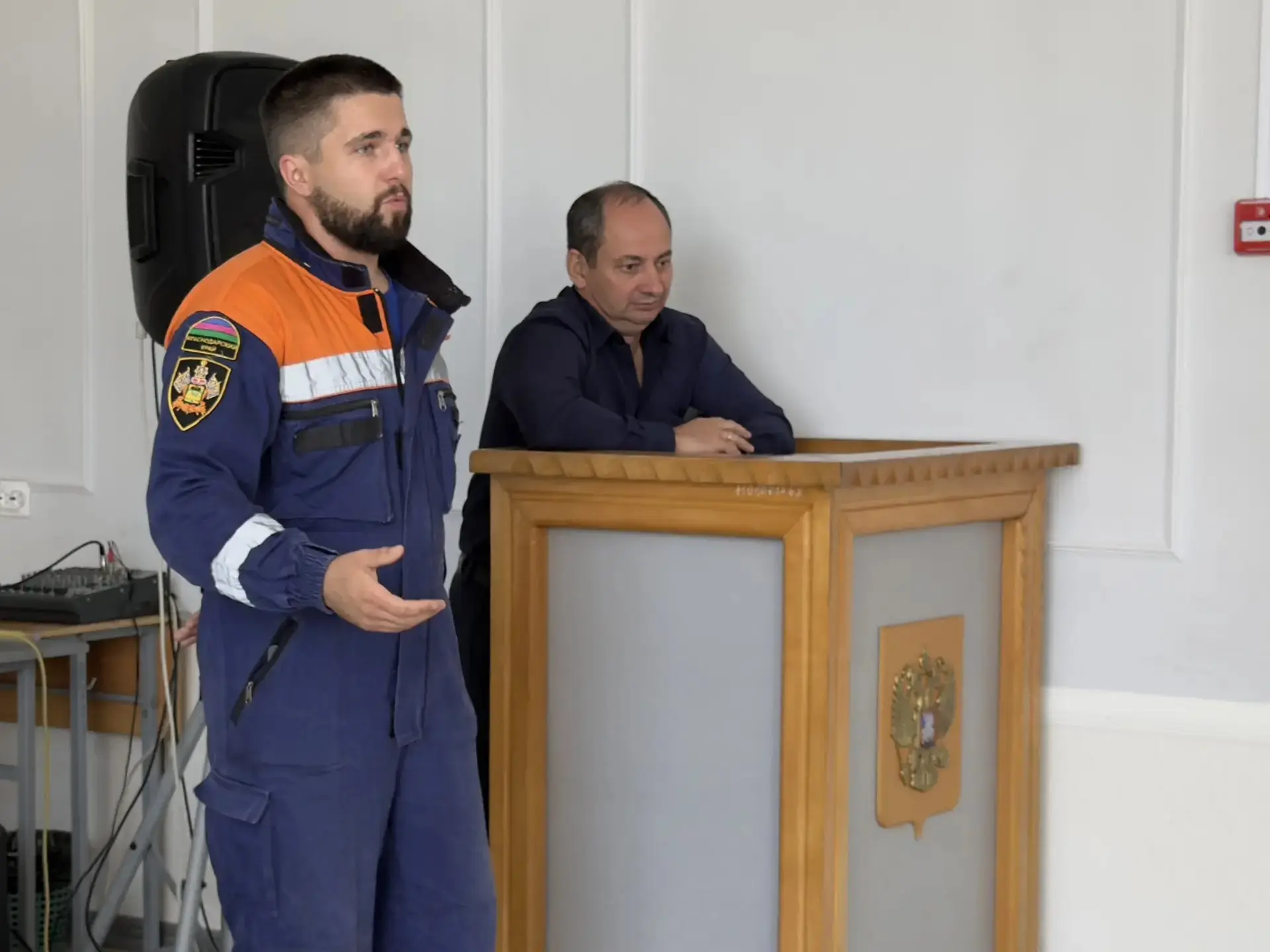 🚨 Открытый урок культуры безопасности в Крымском индустриально-строительном техникуме