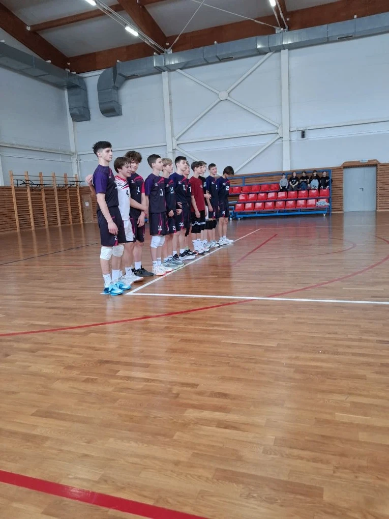 20 февраля 2026 года в городе Щёкино был проведёно открытое первенство ДЮСШ №1 по волейболу среди ко