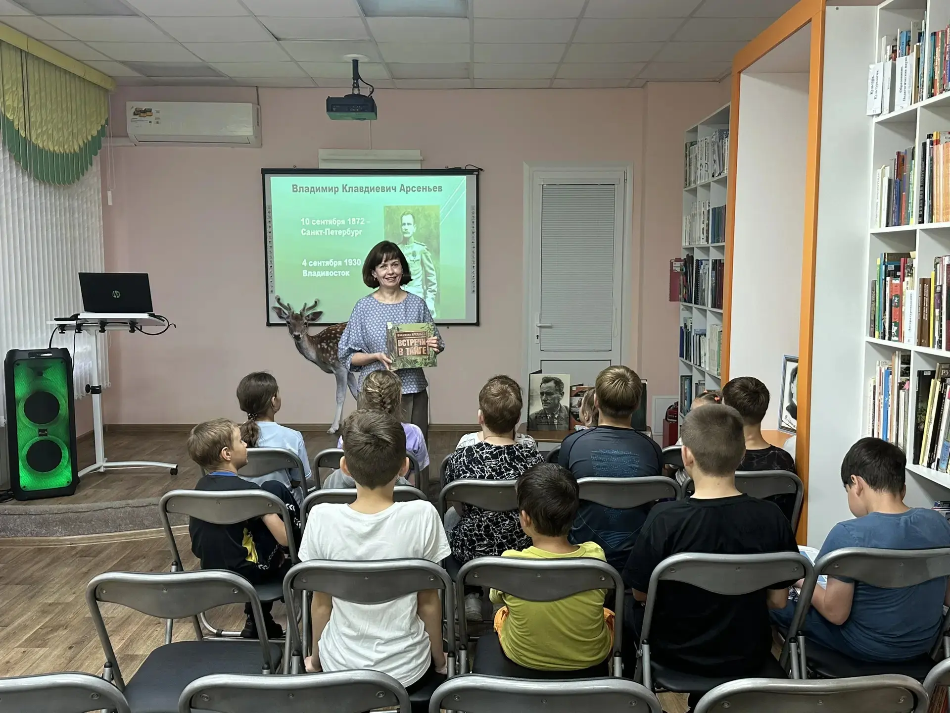 🌟 Два дня из жизни пришкольного лагеря

Близится к концу первая смена оздоровительного лагеря с дне