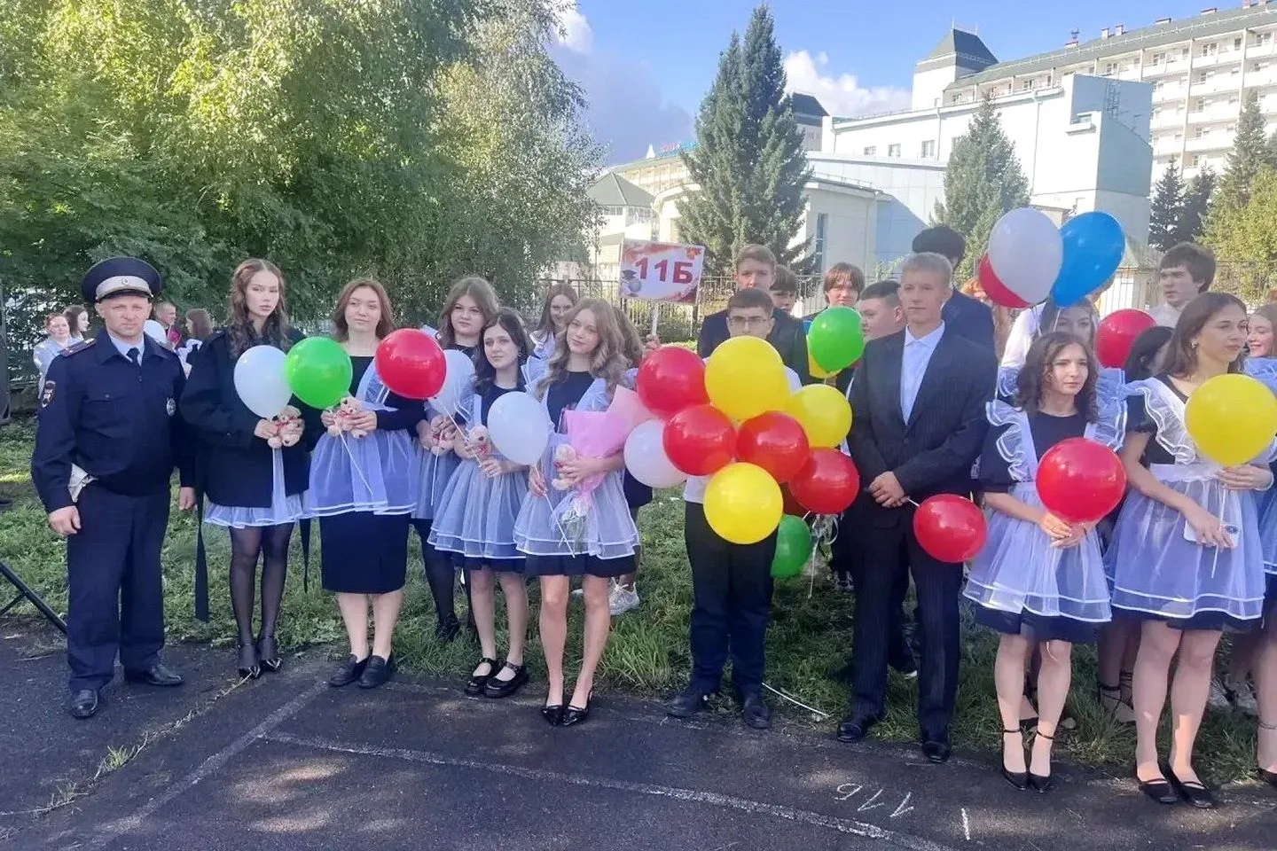 СОТРУДНИКИ ГОСАВТОИНСПЕКЦИИ ПРИНЯЛИ УЧАСТИЕ В ТОРЖЕСТВЕННЫХ ЛИНЕЙКАХ, ПОСВЯЩЁННЫХ ДНЮ З...