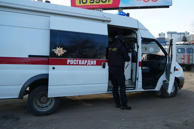 Суды проверили из-за ложной тревоги в Бурятии❗

Утром 18 июня в столице Бурятия работа судов парализ