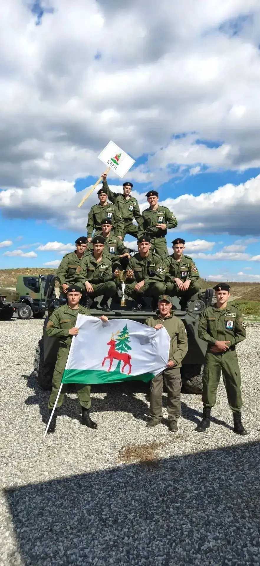 🇷🇺🪖 В Чечне елецкие старшеклассники заняли призовые места в военном конкурсе!