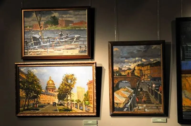🎨 В Тёплом Стане открылась новая художественная выставка