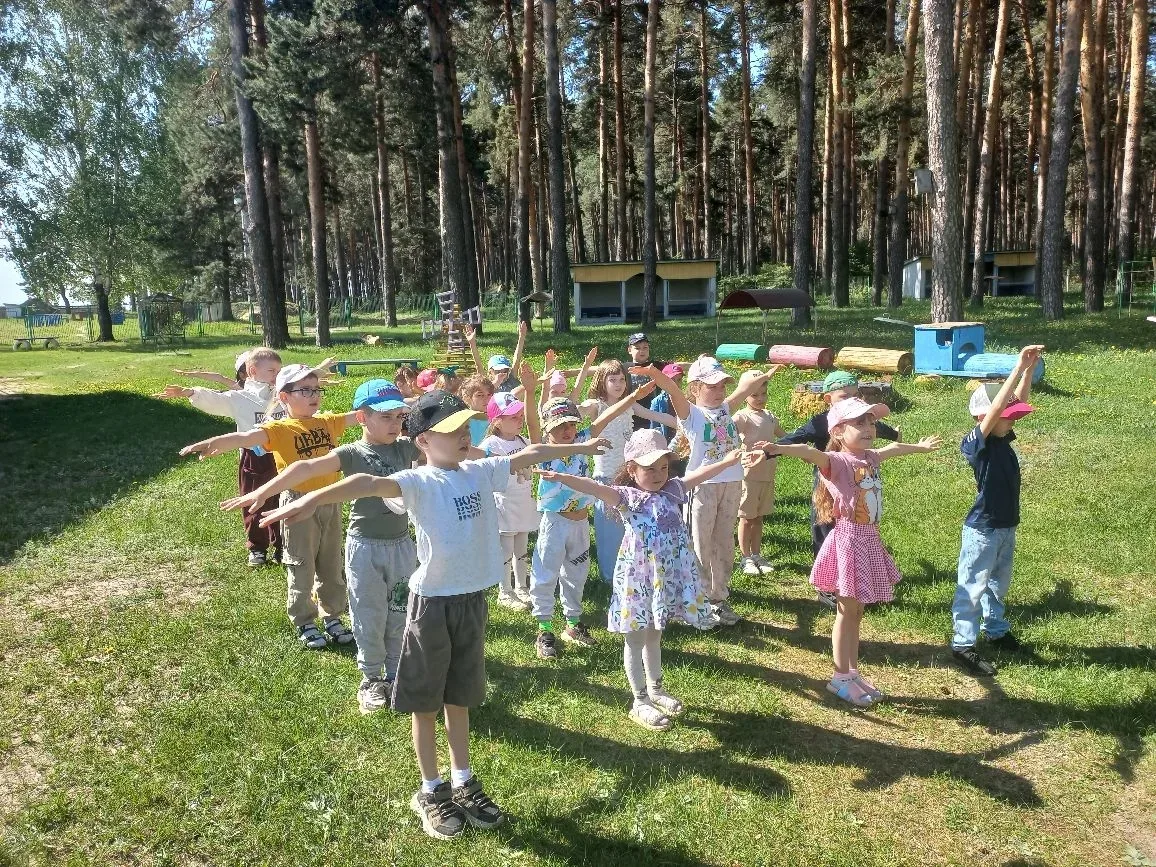 В теплое время года наши воспитанники в детском саду   радуются возможностям проводить ...