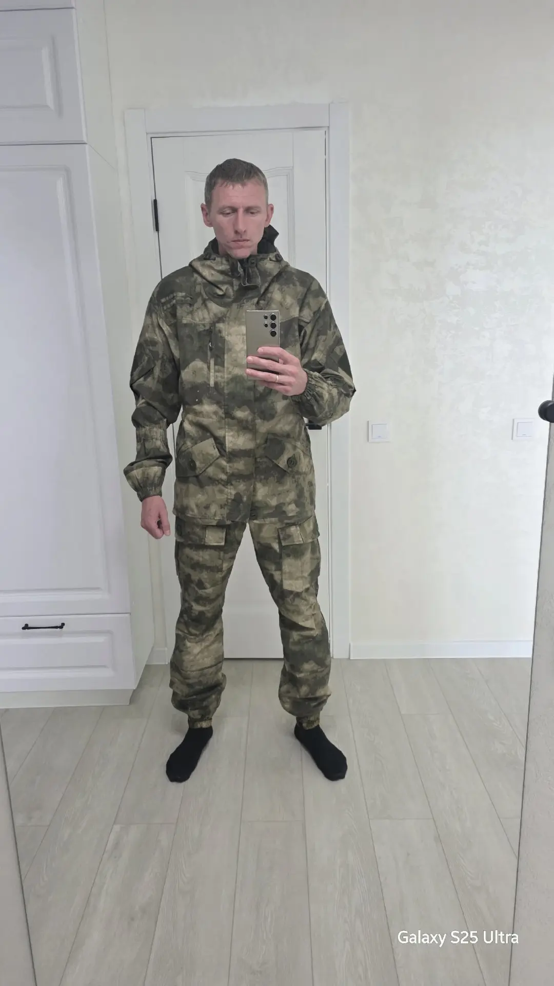 Получил костюм, качество самый топ, превзошёл ожидания на все 100%, размер как по мне сшит. Продавцу