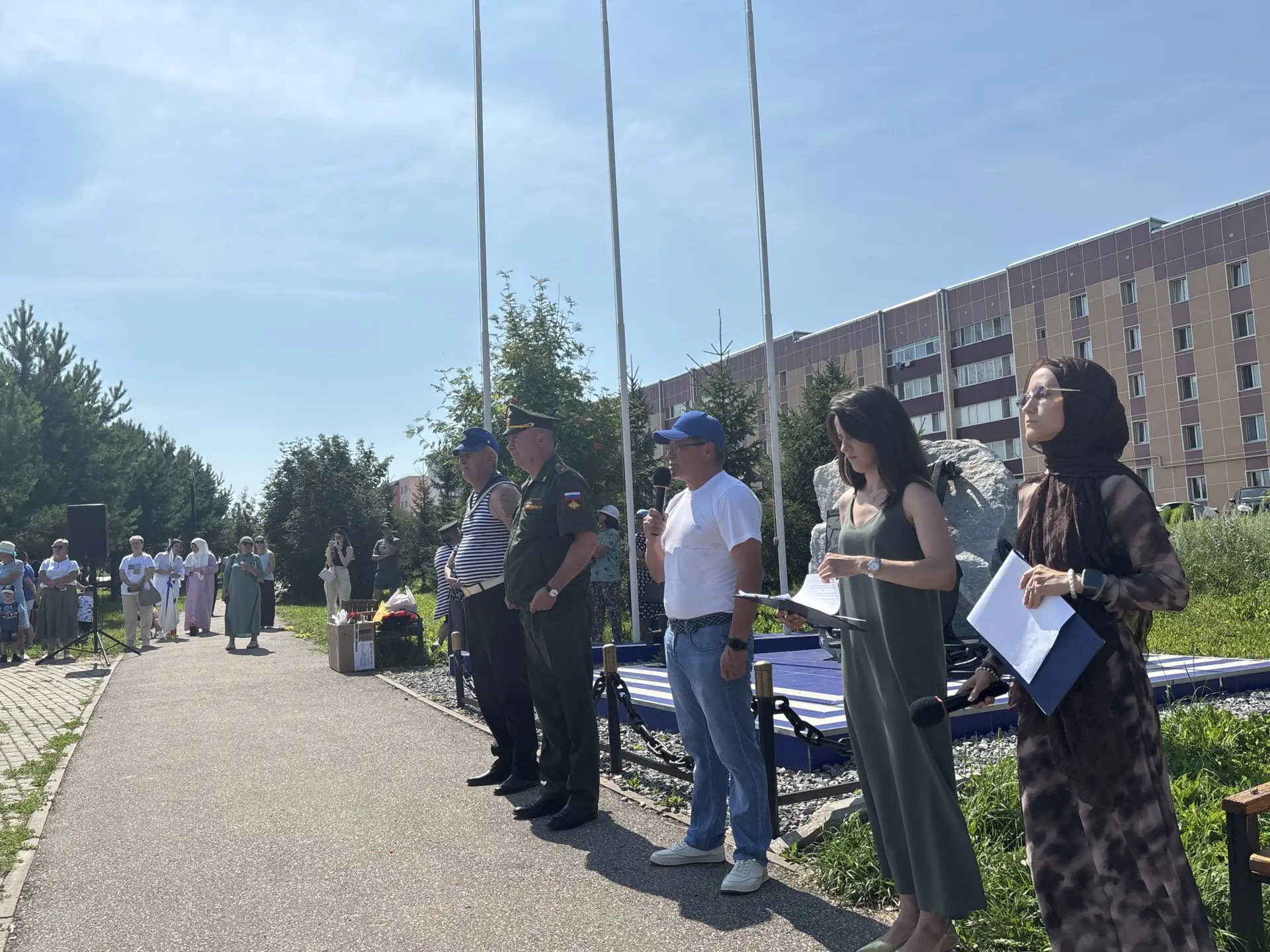 В Азнакаево отметили День ВМФ — митинг собрал тех, кто чтит морские традиции! 

Сегодня Азнакаево на