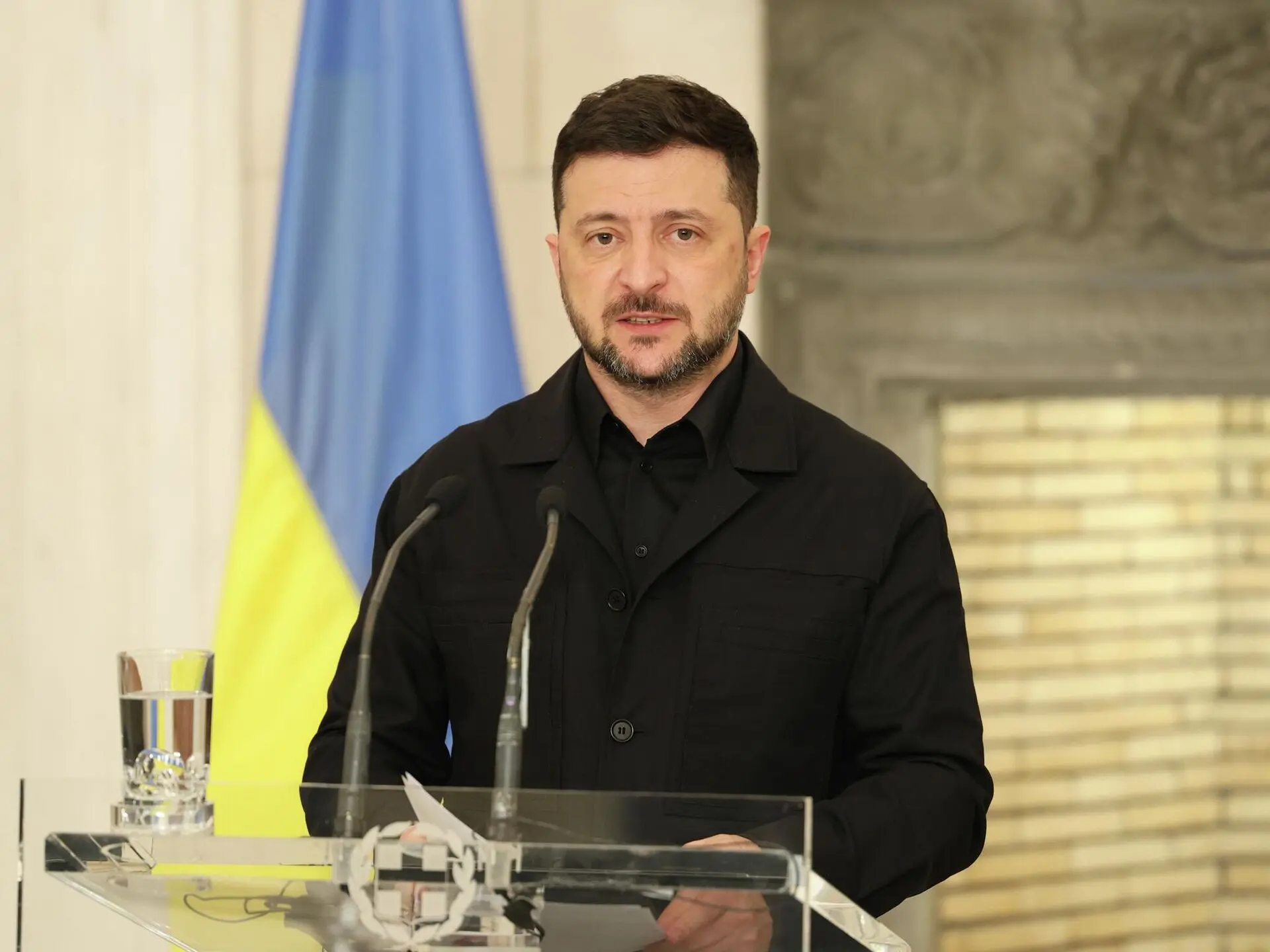 🤔 На Украине изменили статус русского языка в рамках Европейской хартии

Зеленский подписал закон, 