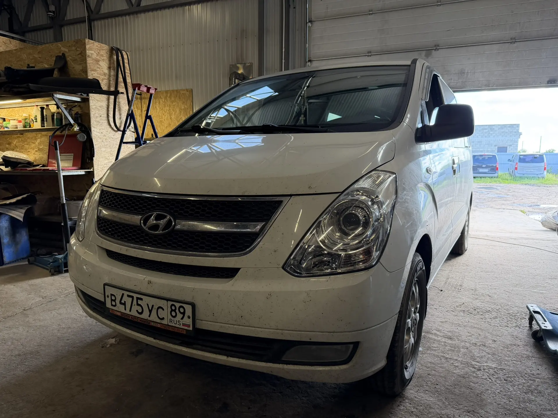 Приехал к нам на ремонт своим ходом Hyundai Grand Starex 2013г с двигателем VQ35DE V6 3.5L, который 
