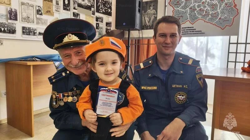💫Слова клятвы кадет-спасателей прозвучали в орловском военно-историческом музее