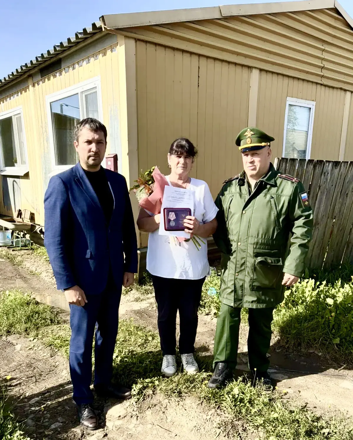 Сегодня первый заместитель главы Березовского округа Сергей Морозов и представитель вое...