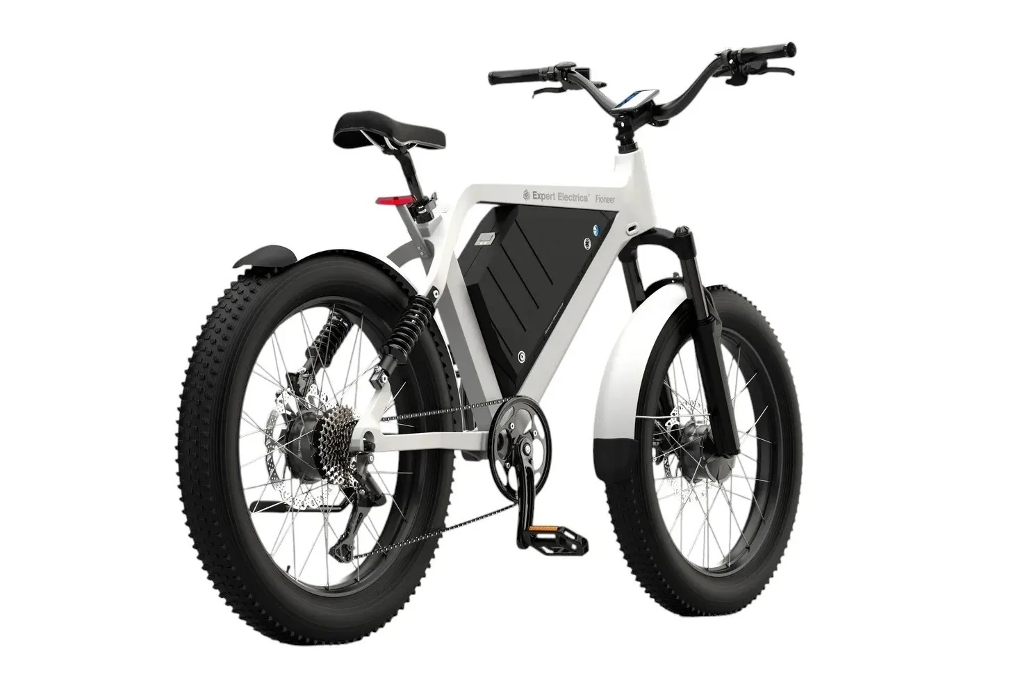 Два мотора, 60 км/ч и 140 км автономности: чем Expert Electrics Pioneer удивляет даже к...