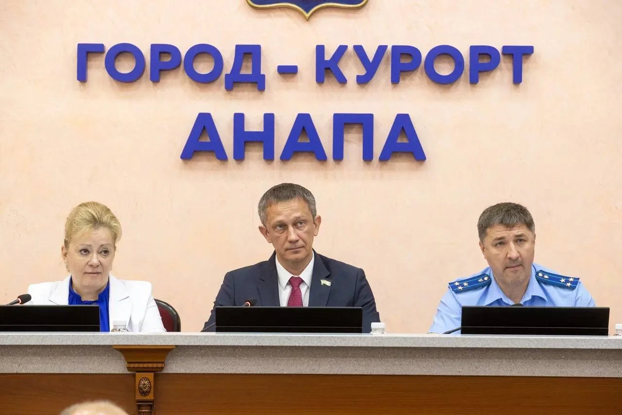 Продолжаем формировать опытную и профессиональную команду. Сегодня на сессии Совета города-курорта д