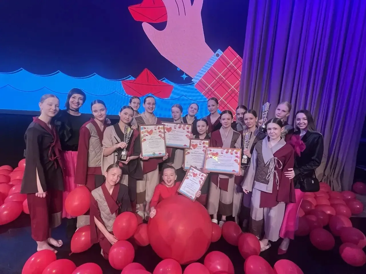 Блестящий успех наших танцоров на международном конкурсе в Сочи! 💫  С 27 по 30 апреля в ОК «Дагомыс»