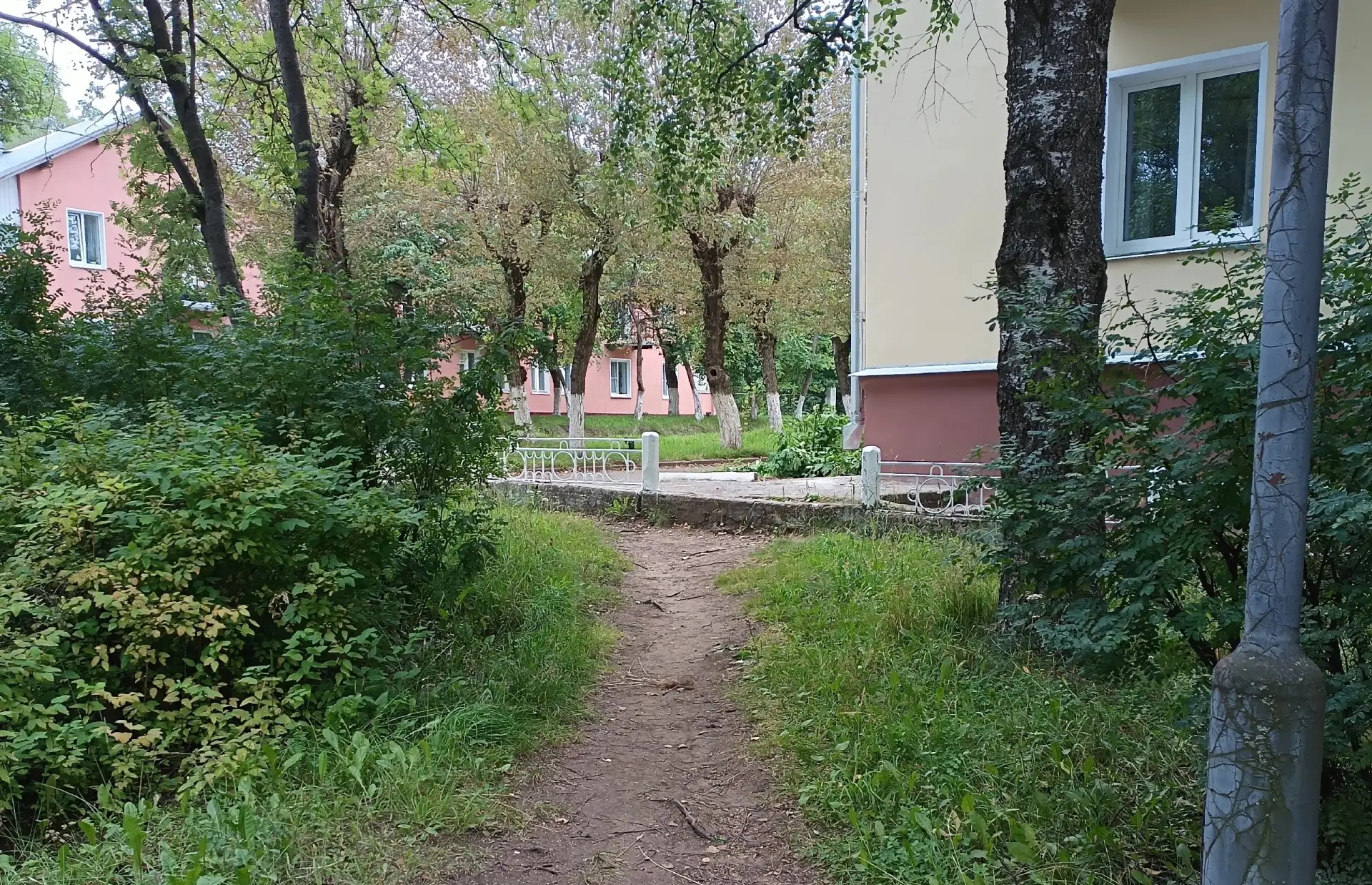 Перекрёсток Мира-Горького. Спасибо вам, добрые люди, за то, что убрали эту (нафиг ником...