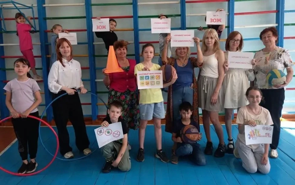 В ГКП "Солнышко" сегодня говорили о здоровом образе жизни и провели антинаркотический флешмоб "Прави
