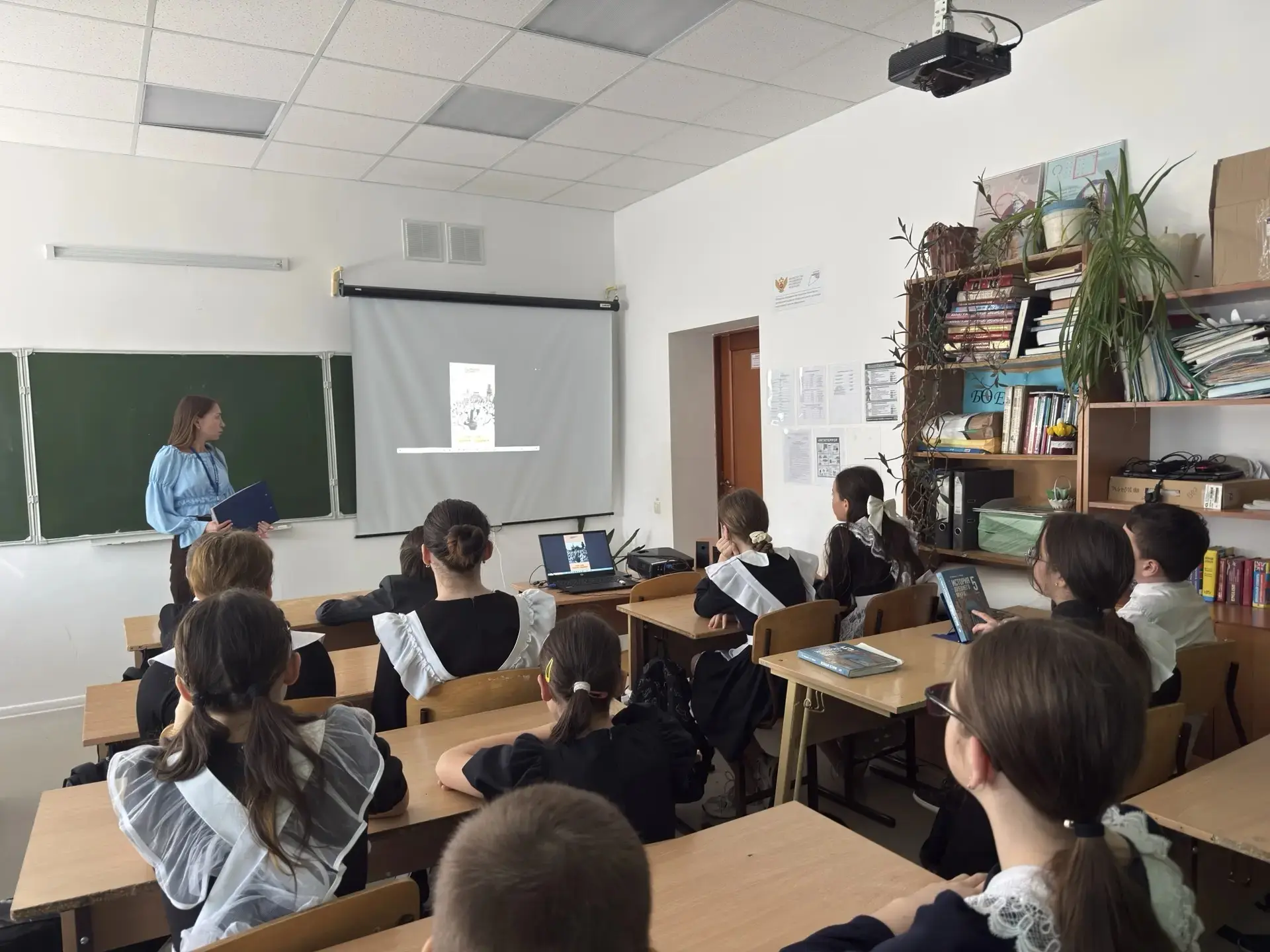 День Победы по-прежнему остается одной из важнейших и ключевых дат в национальной памят...