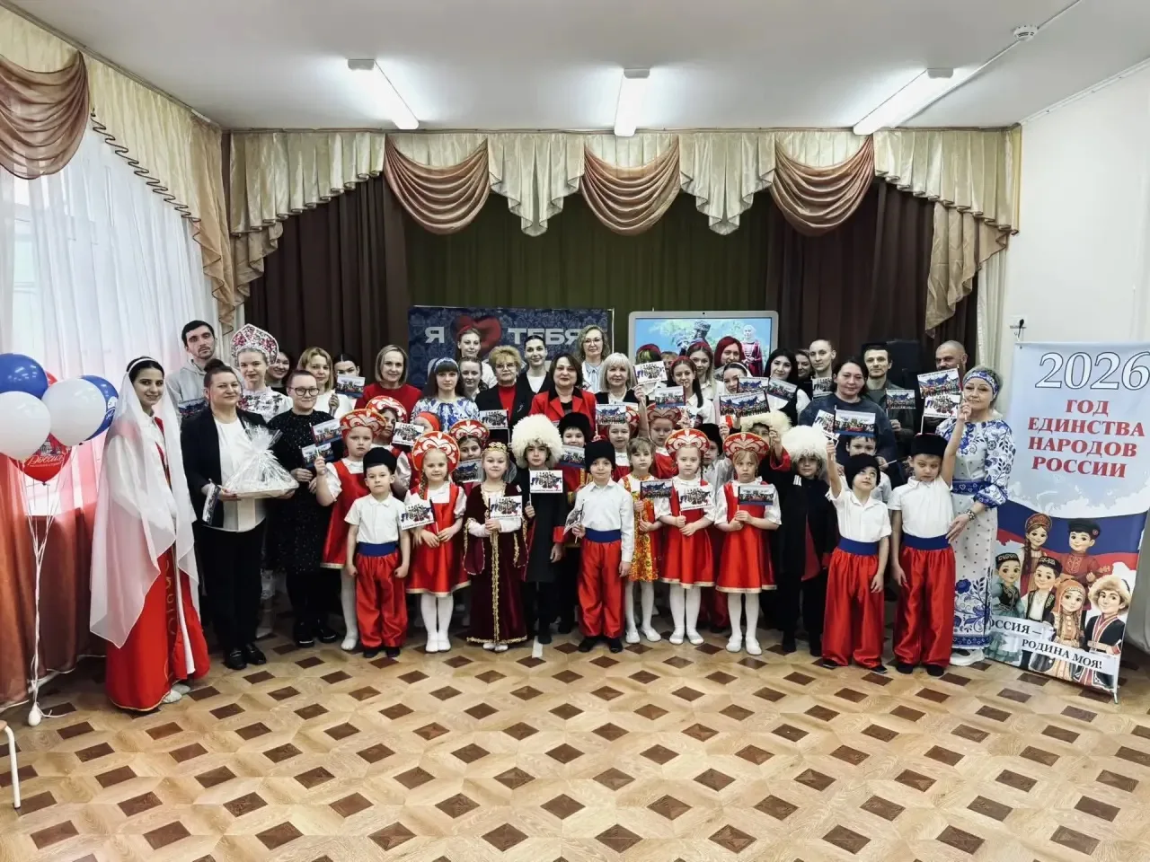 🤝 Сила в единстве: АГПУ и «Орлята-дошколята» за дружбу народов!  24 апреля стены детского сада №11 н