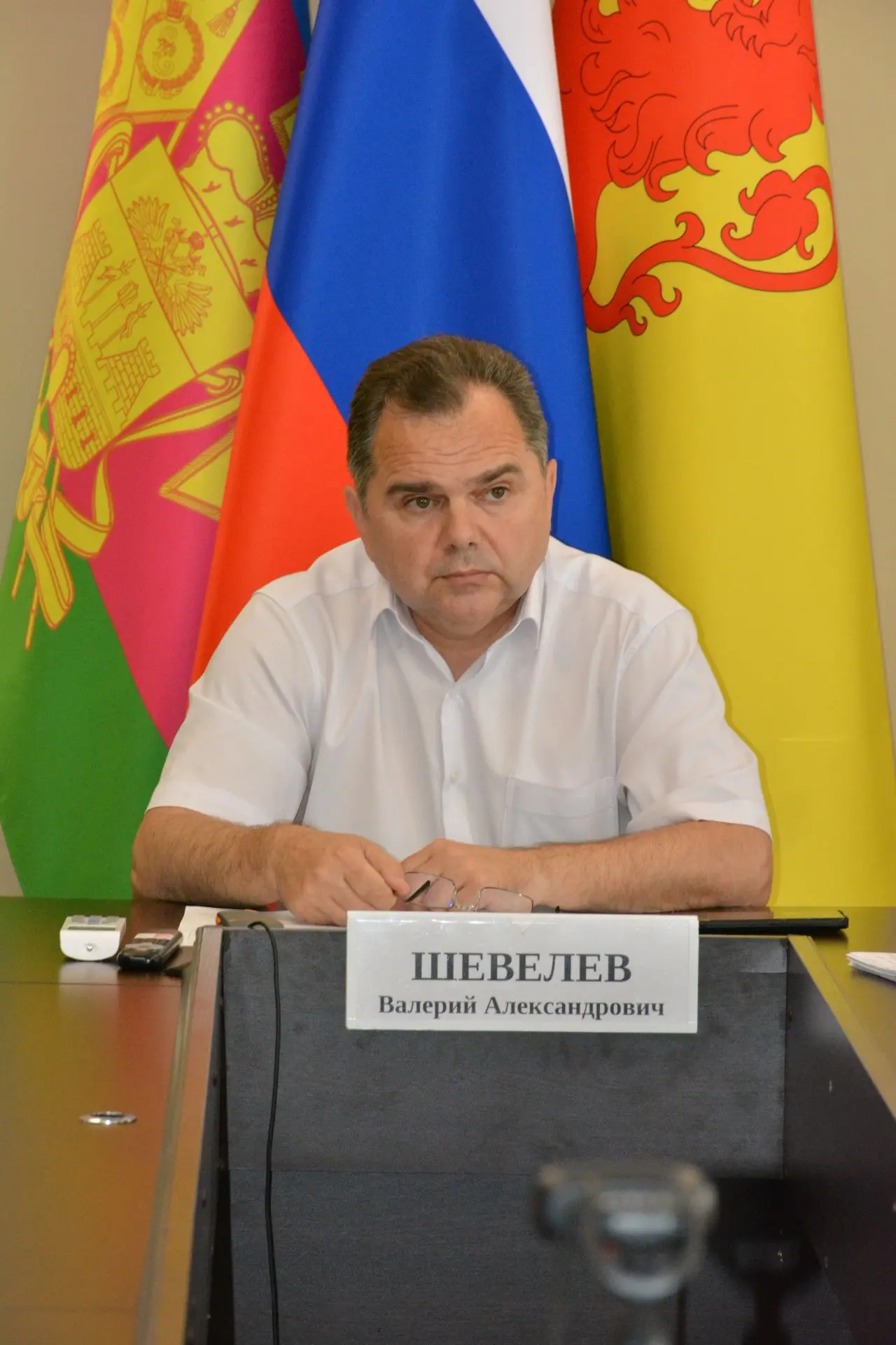 Сегодня заместитель главы Валерий Шевелев провел координационное совещание комиссии по делам несовер
