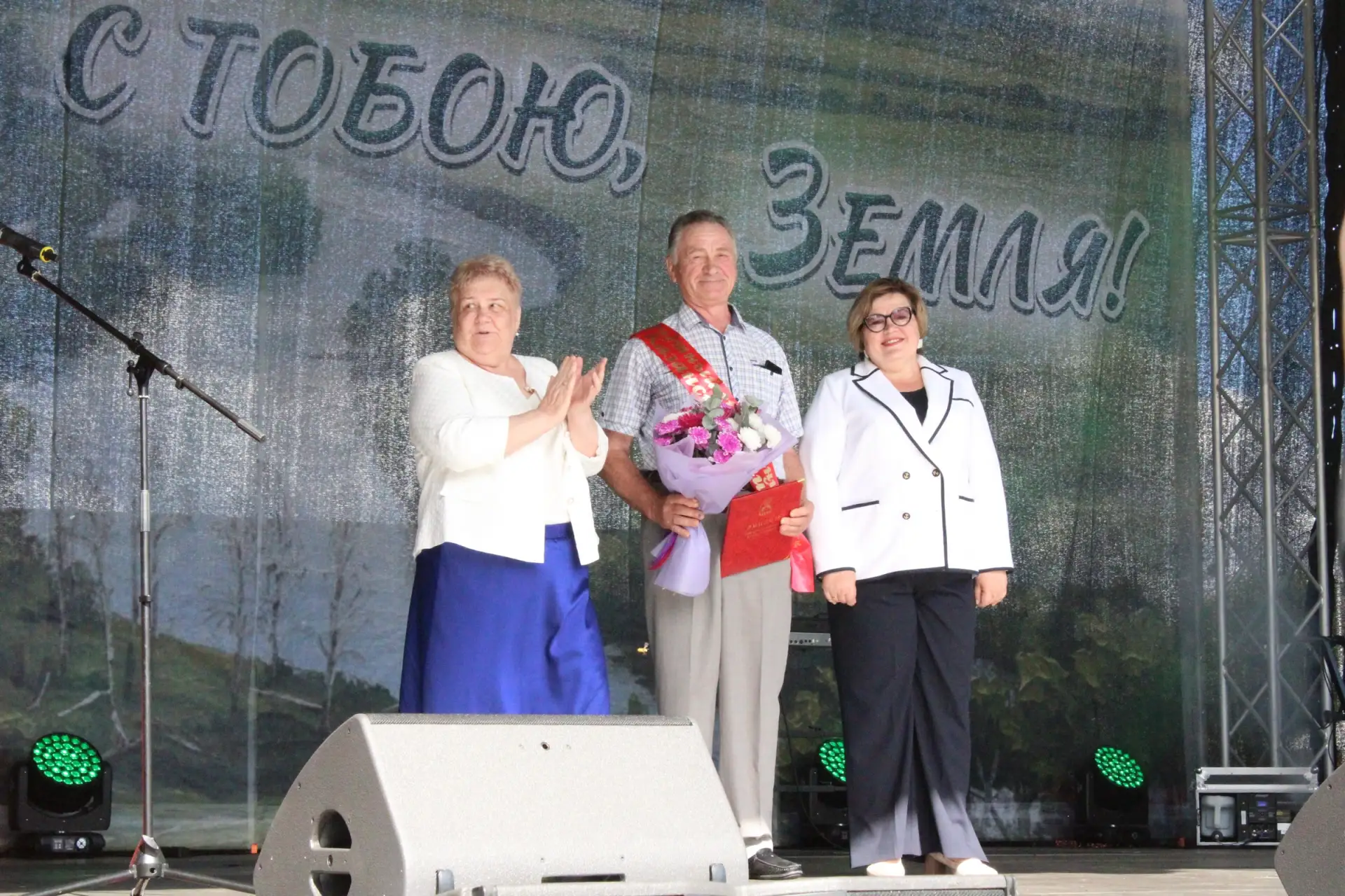 🌾 Ярко и хлебосольно встретил Казанский район 95-летие.

Почетными гостями праздничного мероприятия
