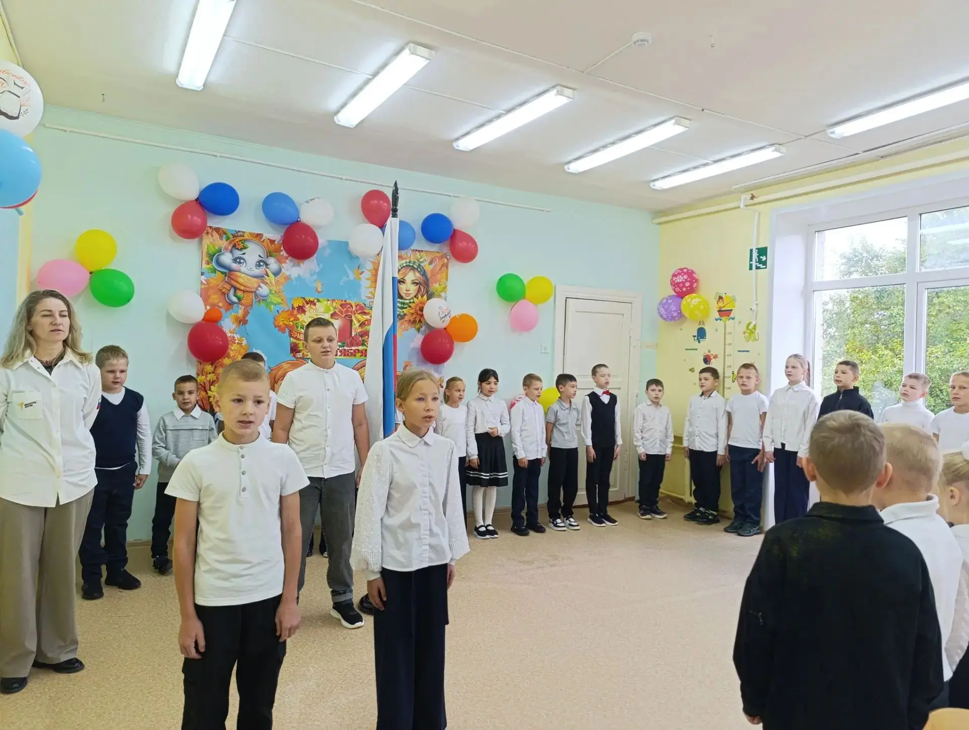 Понедельник — день особенный. По нашей доброй традиции, учебная неделя началась с торже...